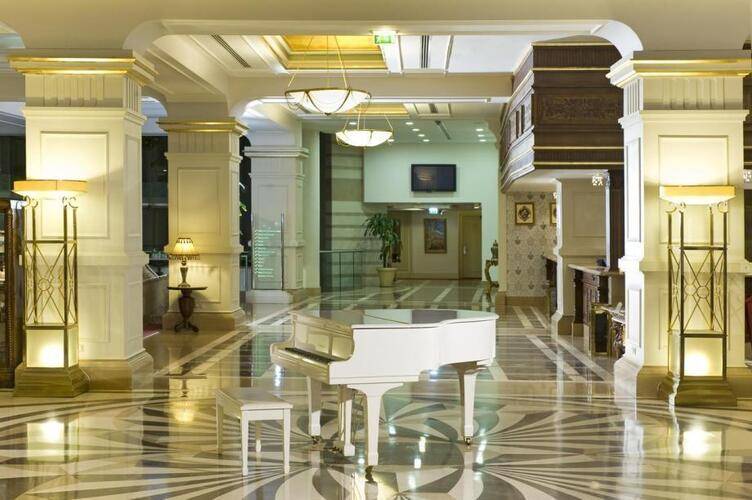 Delphin Diva Premiere Hotel