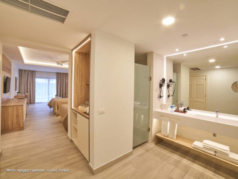 Фотография Bahia Principe Luxury Ambar (Adults Only 18+) (Ex. Ambar Blue)