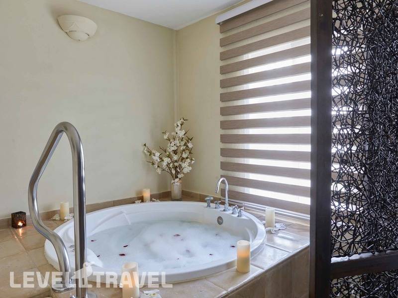 Фотография Bahia Principe Luxury Ambar (Adults Only 18+) (Ex. Ambar Blue)