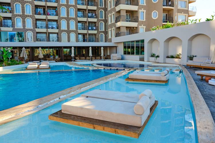 Laur Hotel Experience & Laur Hotels Elegance (Ex.Didim Beach Resort Aqua & Elegance Thalasso)