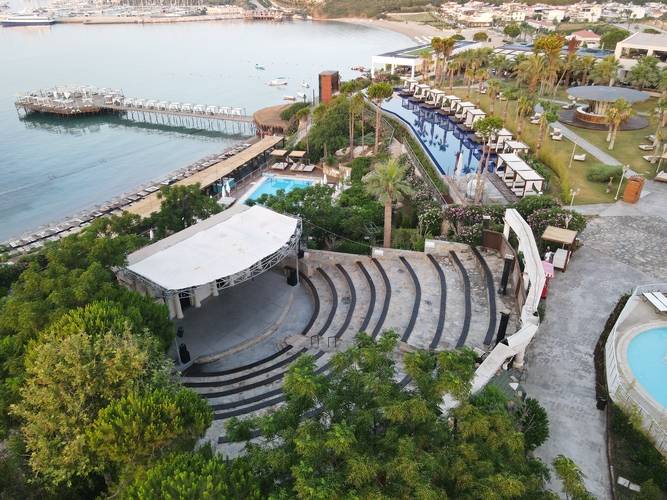 Laur Hotel Experience & Laur Hotels Elegance (Ex.Didim Beach Resort Aqua & Elegance Thalasso)