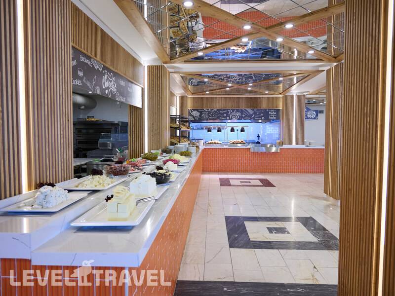 Фотография Laur Hotel Experience & Laur Hotels Elegance (Ex.Didim Beach Resort Aqua & Elegance Thalasso)