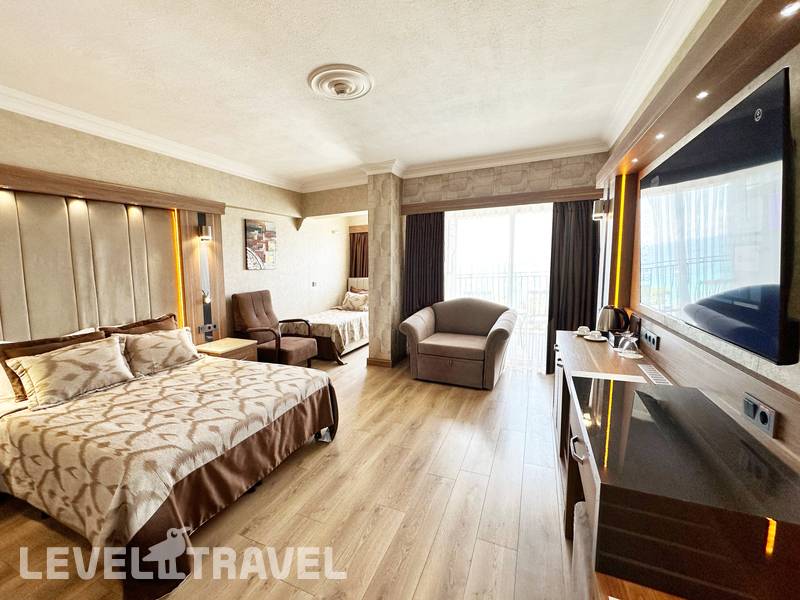 Фотография Laur Hotel Experience & Laur Hotels Elegance (Ex.Didim Beach Resort Aqua & Elegance Thalasso)