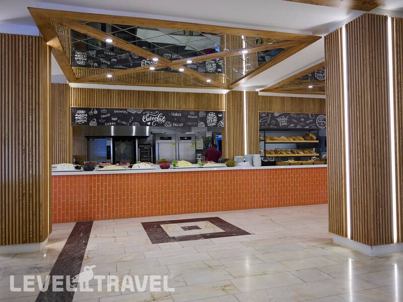 Фотография Laur Hotel Experience & Laur Hotels Elegance (Ex.Didim Beach Resort Aqua & Elegance Thalasso)