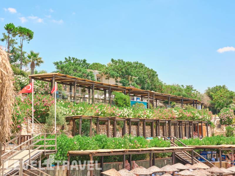 Фотография Laur Hotel Experience & Laur Hotels Elegance (Ex.Didim Beach Resort Aqua & Elegance Thalasso)
