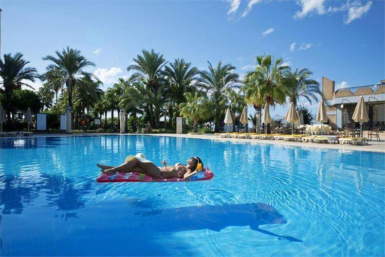 Mc Beach Park Resort Hotel