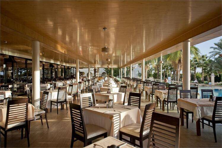 Mc Beach Park Resort Hotel
