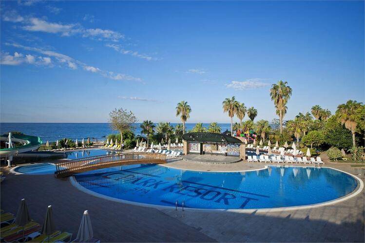 Mc Beach Park Resort Hotel