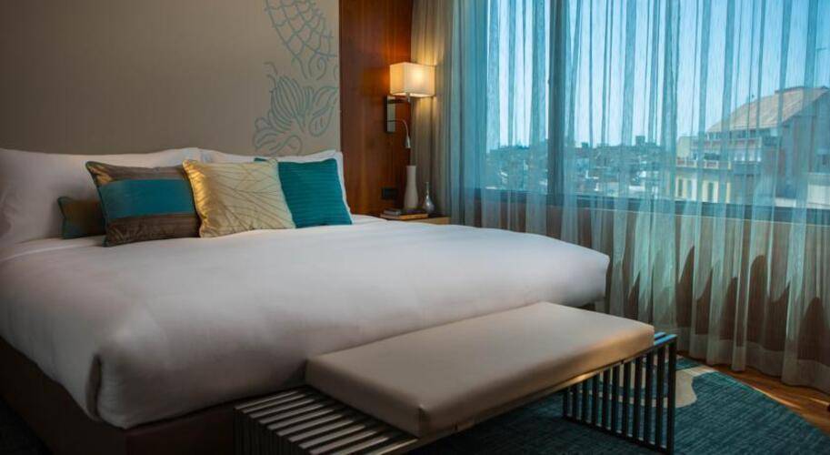 Renaissance Barcelona Hotel — фото 4