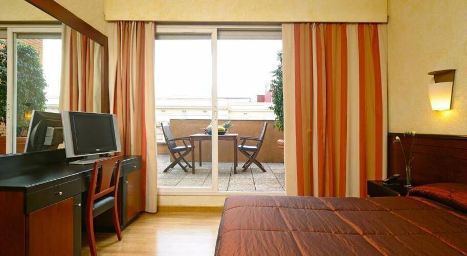 Derby Hotel — фото 9