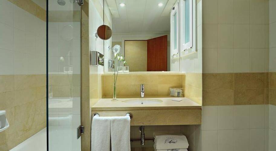 Derby Hotel — фото 4