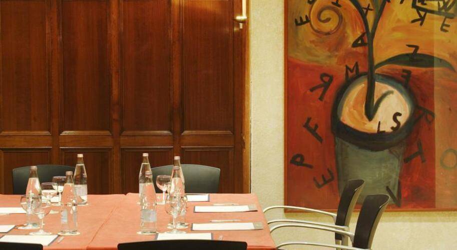 Derby Hotel — фото 16