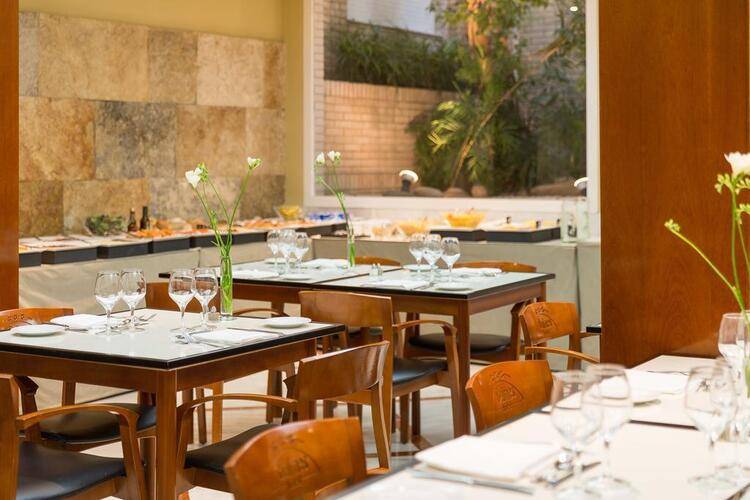 Balmes Hotel — фото 44