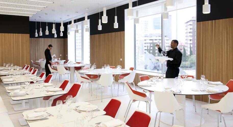 Barcelo Sants — фото 16