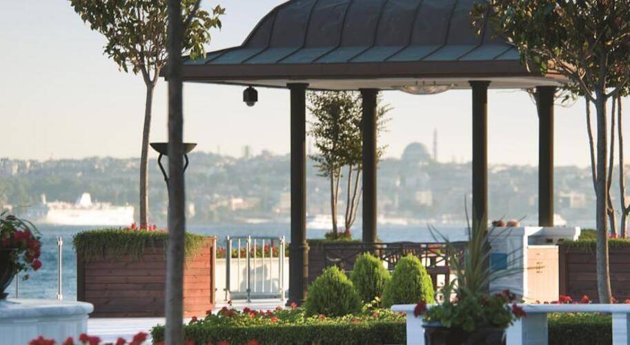 Four Seasons Hotel At The Bosphorus