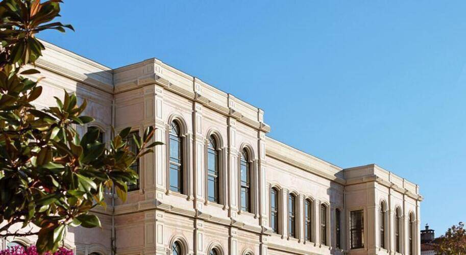 Four Seasons Hotel At The Bosphorus