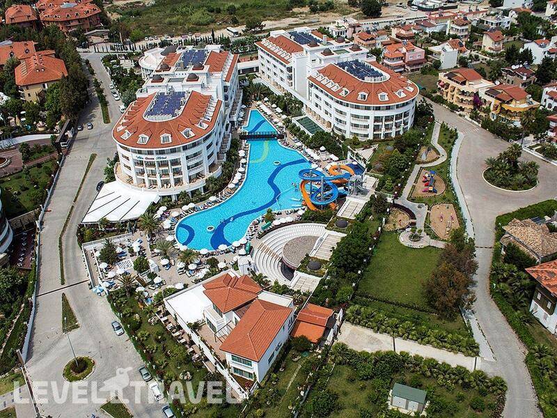 Фотография Alba Queen Hotel Фотография Alba Queen Hotel