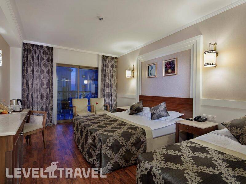 Фотография Alba Queen Hotel Фотография Alba Queen Hotel