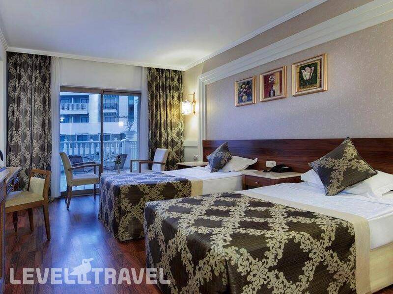 Фотография Alba Queen Hotel Фотография Alba Queen Hotel
