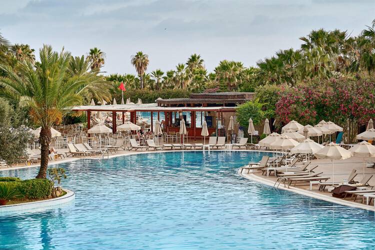 Seaden Sea World Hotel Resort & Spa
