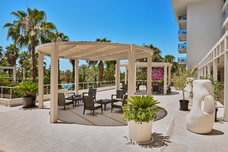 Seaden Sea World Hotel Resort & Spa