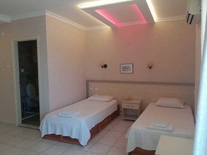 Kleopatra Hermes Hotel