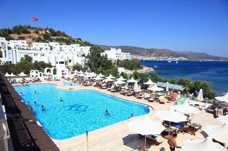 Azka Hotel