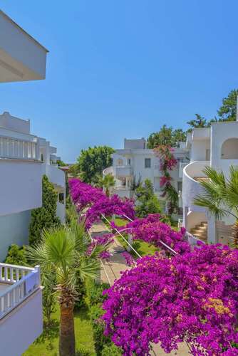 Bendis Beach Hotel