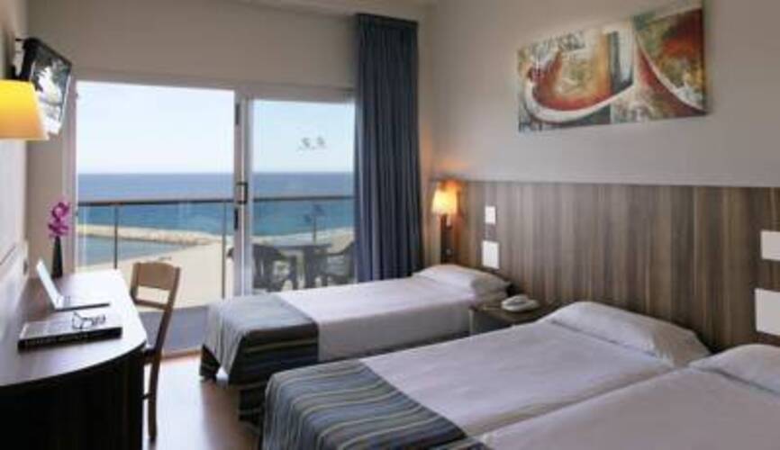 Golden Donaire Beach Hotel