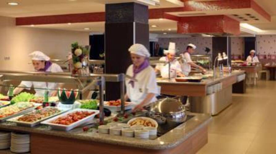 Golden Donaire Beach Hotel