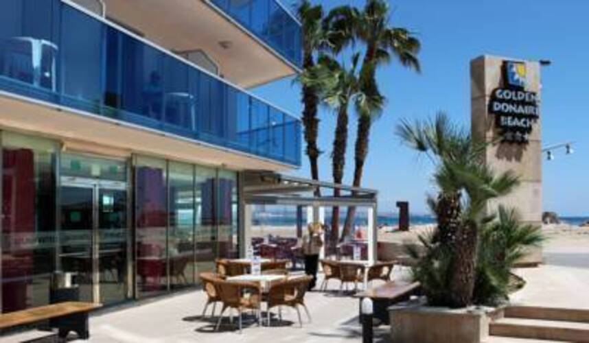 Golden Donaire Beach Hotel
