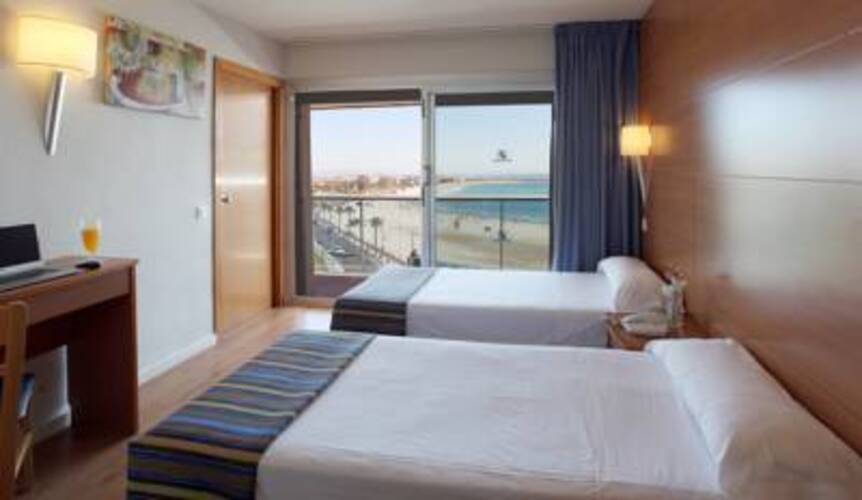 Golden Donaire Beach Hotel