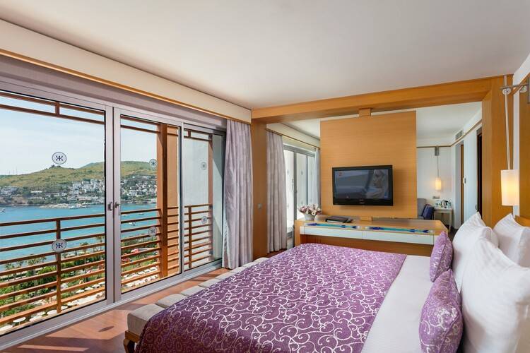 Kefaluka Resort