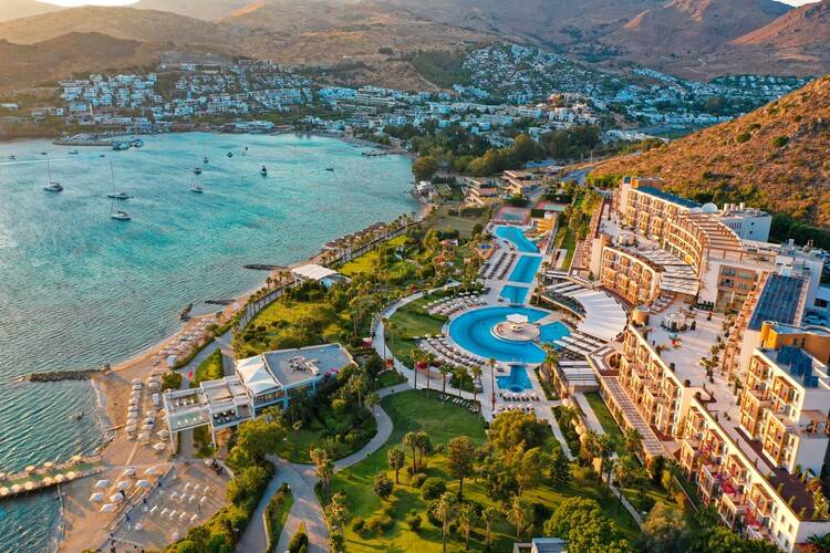 Kefaluka Resort