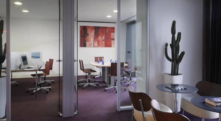 Melia Barcelona Sky — фото 10