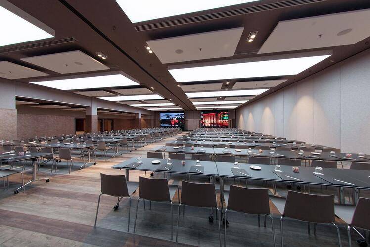 Catalonia Barcelona Plaza Hotel — фото 40