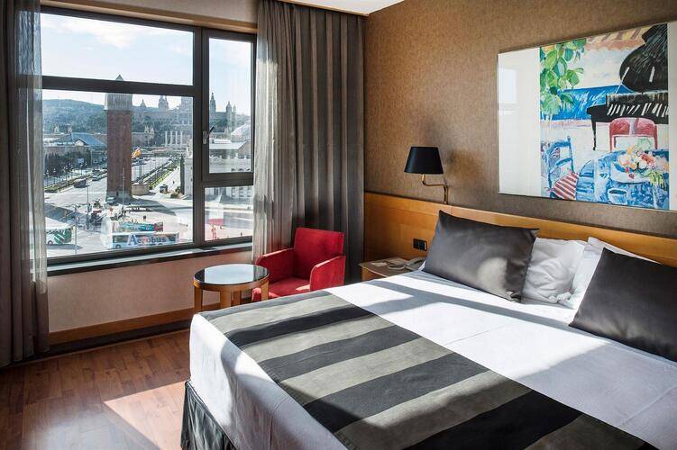 Catalonia Barcelona Plaza Hotel — фото 24