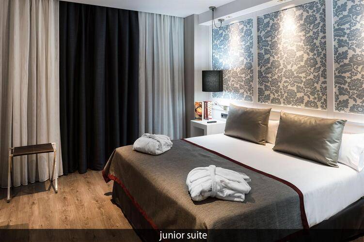 Catalonia Barcelona Plaza Hotel — фото 10