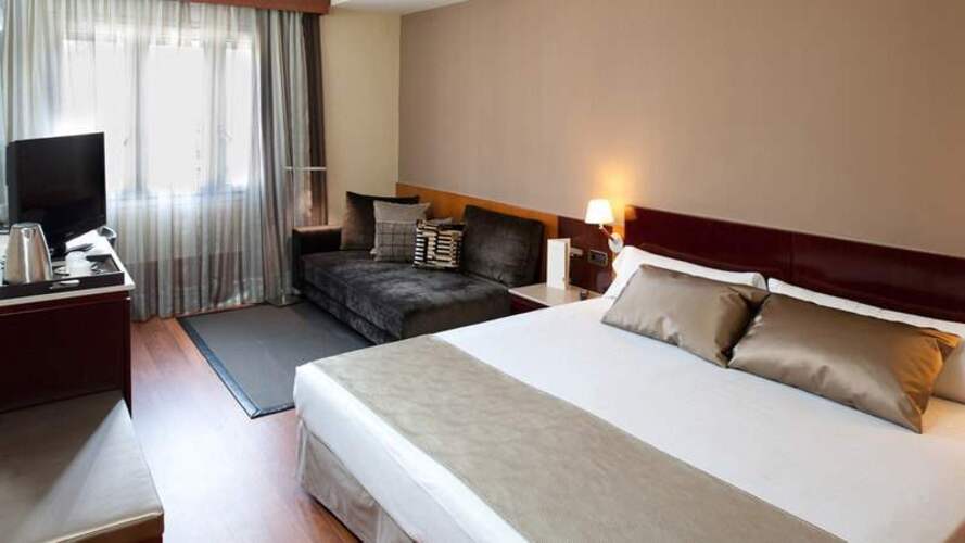 Catalonia Diagonal Centro — фото 2