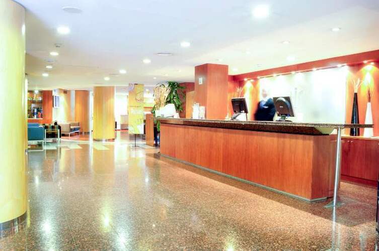 Catalonia Park Putxet Hotel — фото 7