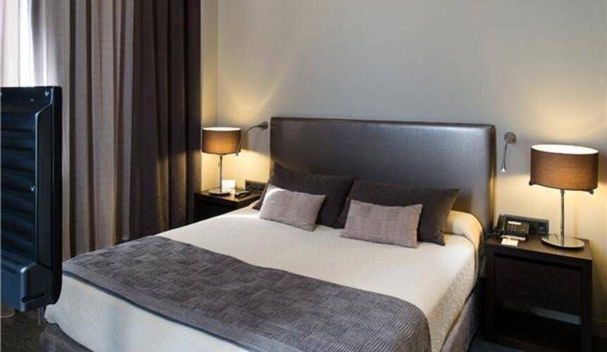 Catalonia Portal Del Angel — фото 3