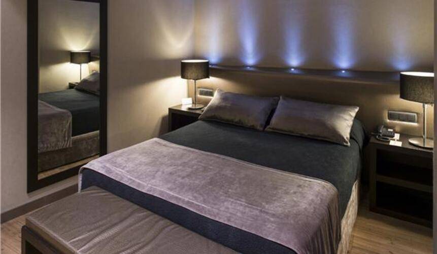 Catalonia Portal Del Angel — фото 15