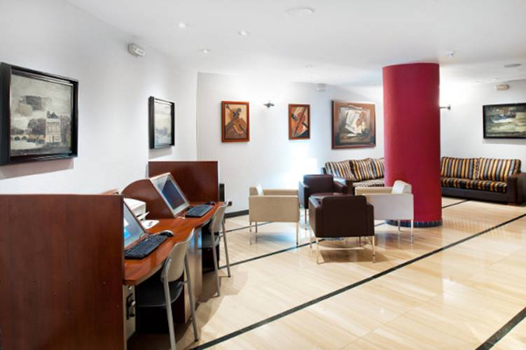 Catalonia Park Guell (Ex. Catalonia Rubens Hotel) — фото 11