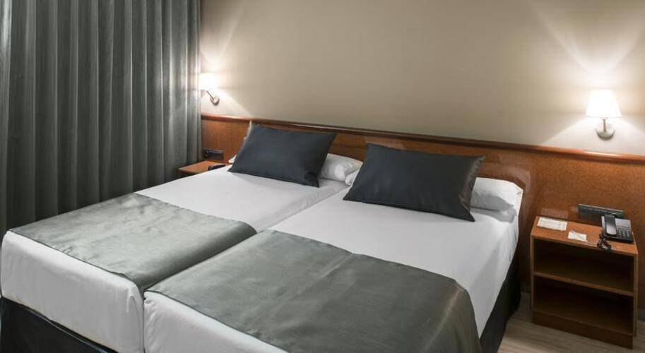 Catalonia Castellnou Hotel — фото 3