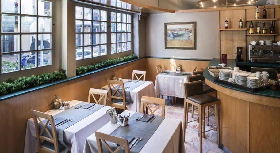 Catalonia Castellnou Hotel — фото 18