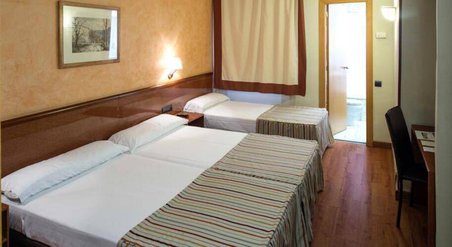 Catalonia Castellnou Hotel — фото 17