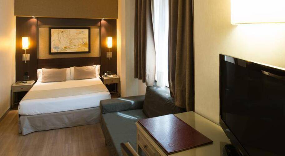 Catalonia Mikado Hotel — фото 9