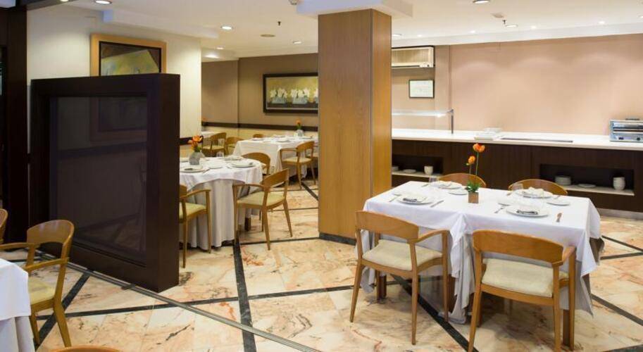 Catalonia Mikado Hotel — фото 13