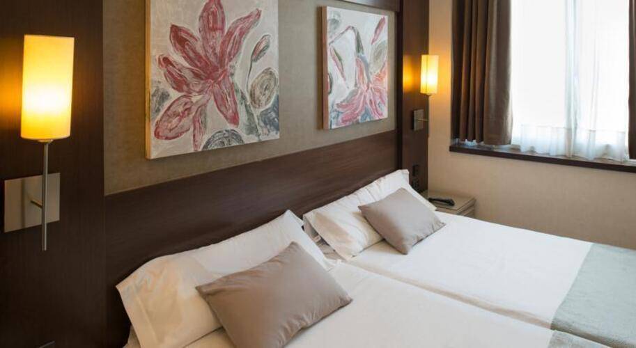 Catalonia Mikado Hotel — фото 20