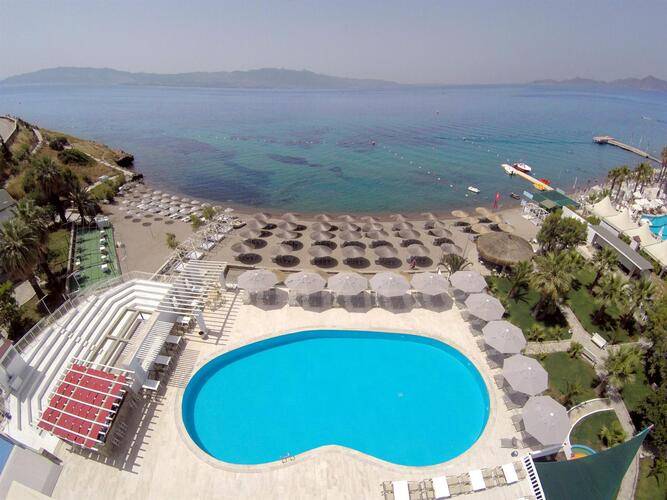 Charm Beach Hotel (Ex. Malama Beach Hotel)